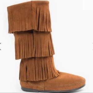 Minnetonka Moccasins 3- Layer Fringe Boots